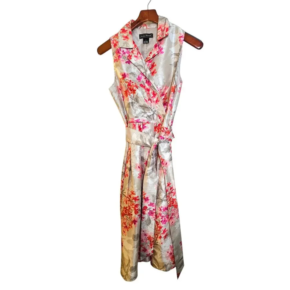 Jessica Howard Silver with Pink Floral Romantic Cottagecore V-Neck Dress